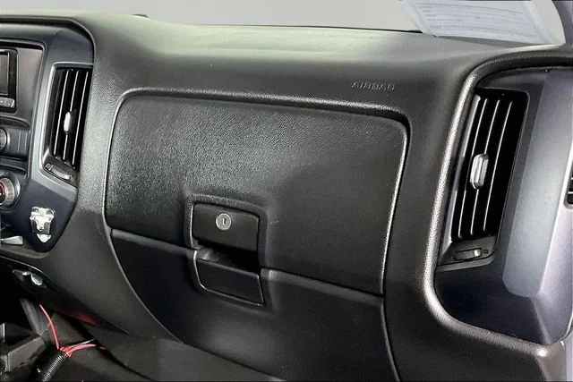 Used 2014 White Chevrolet Work Truck image 20