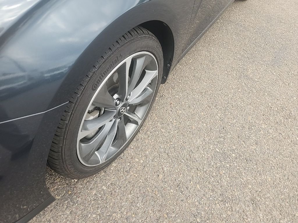 Used 2020 Gray Hyundai 2.0 Premium image 8