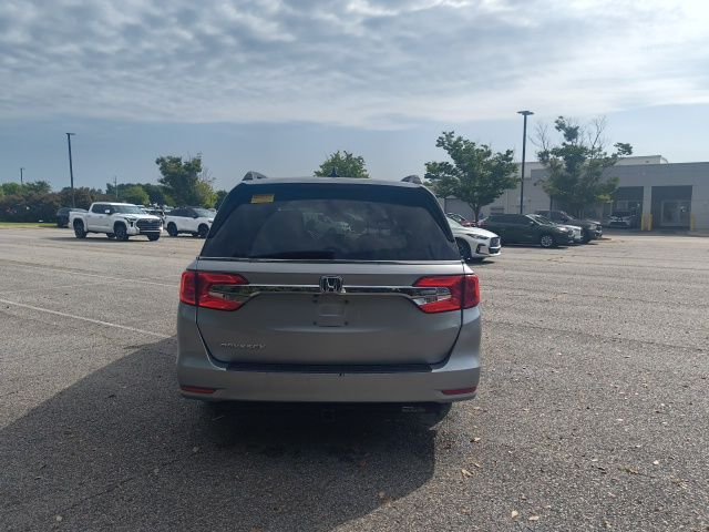 Used 2019  Honda EX image 7