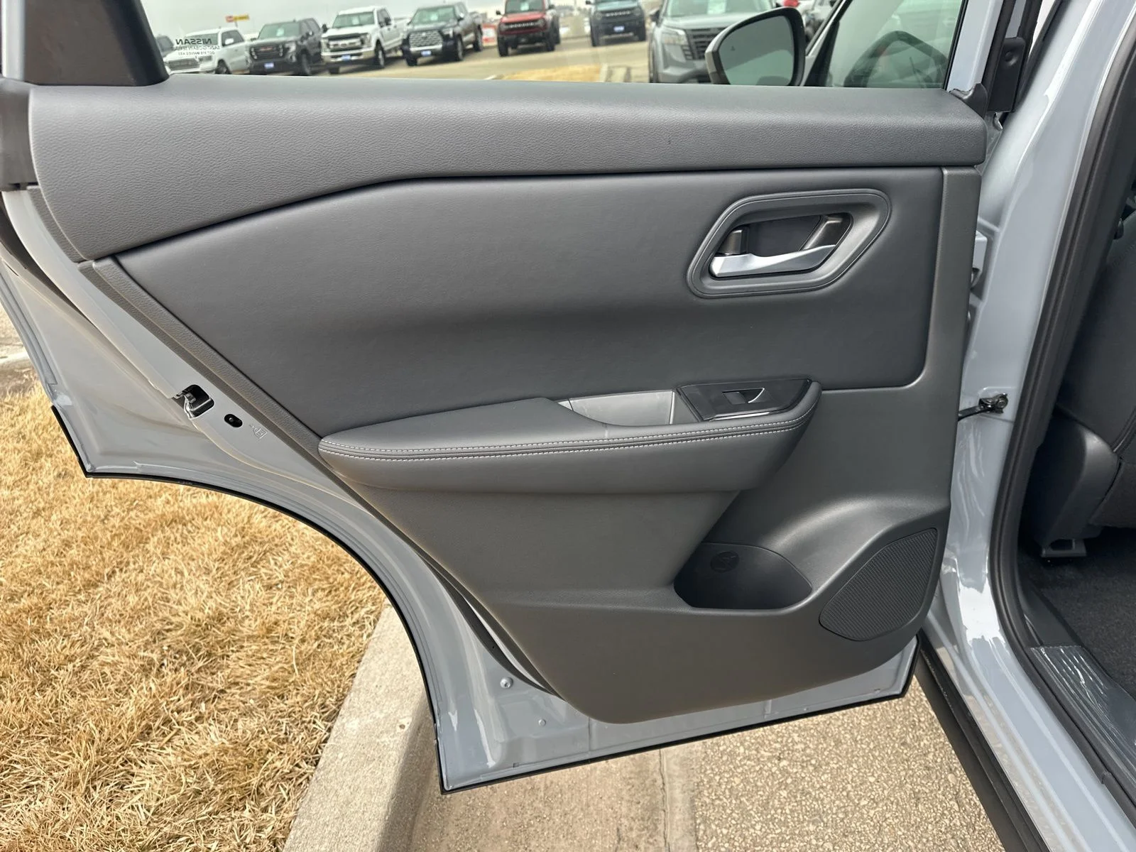 New 2026 Boulder Gray Pearl Nissan SV image 20