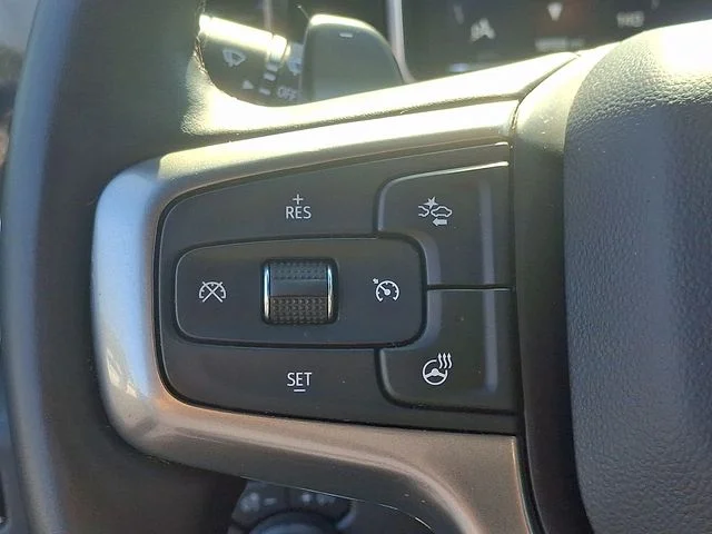 Used 2025 Gray Chevrolet RST image 19