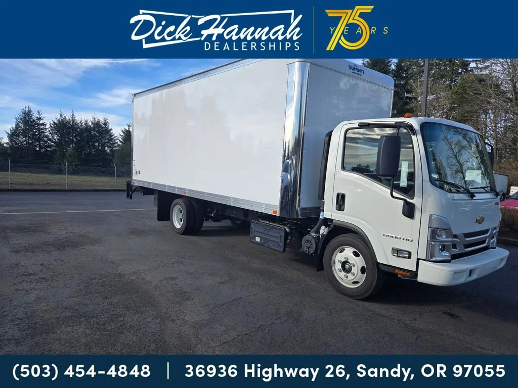 2024 Chevrolet Low Cab Forward's photo