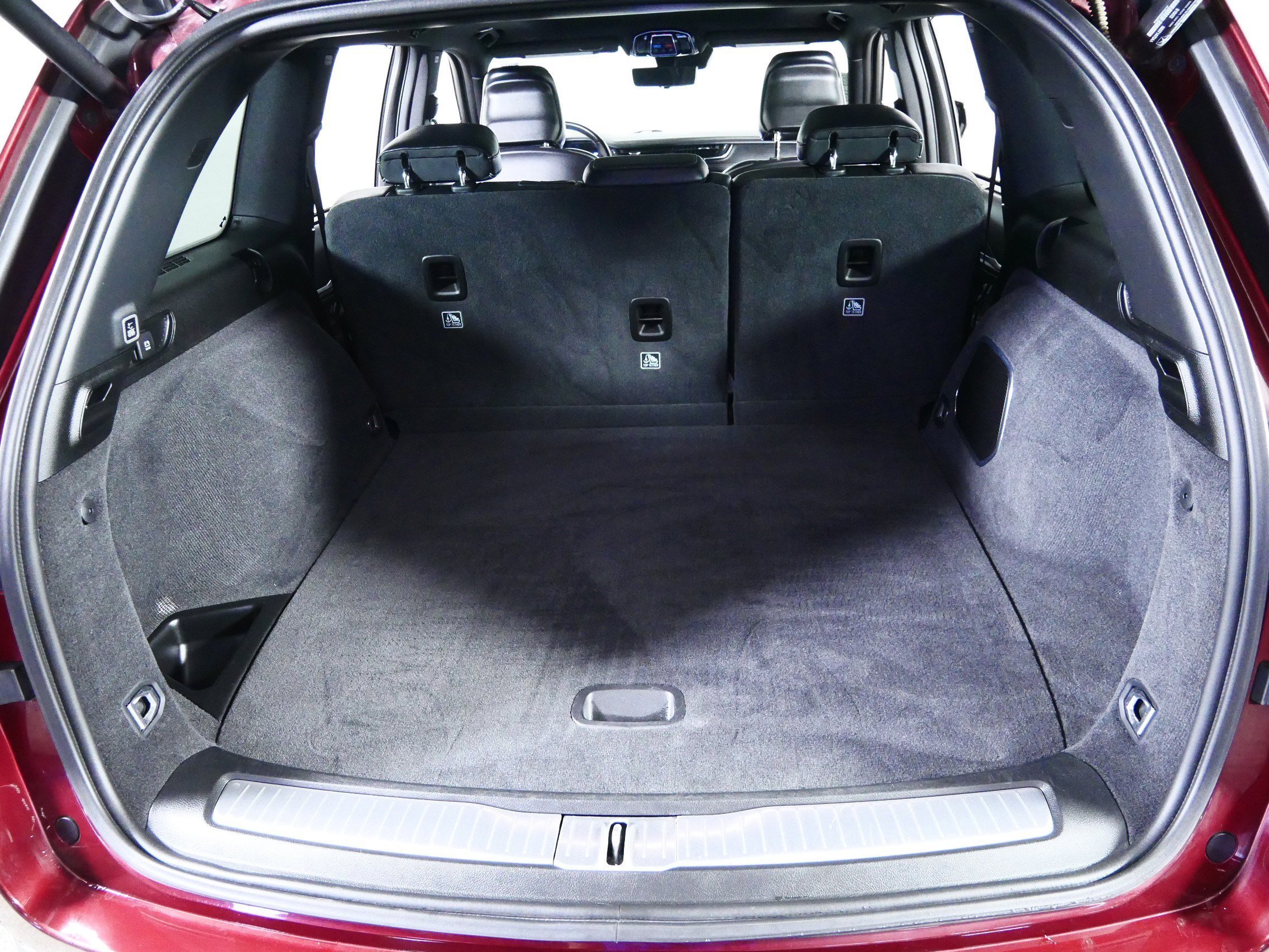 2022 Jeep Grand Cherokee Overland - Photo 18