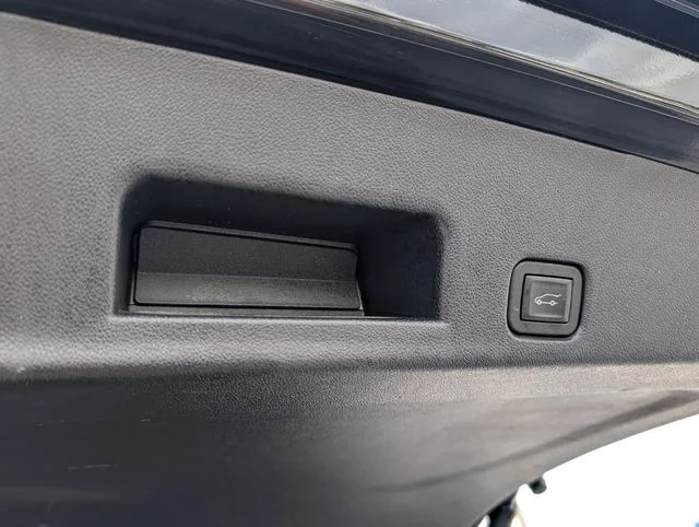 Used 2025 Black Chevrolet LT image 14