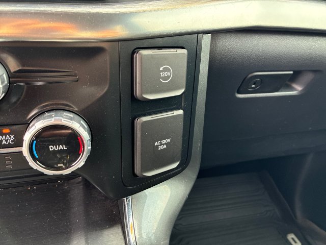Used 2023 Black Ford Lariat image 29