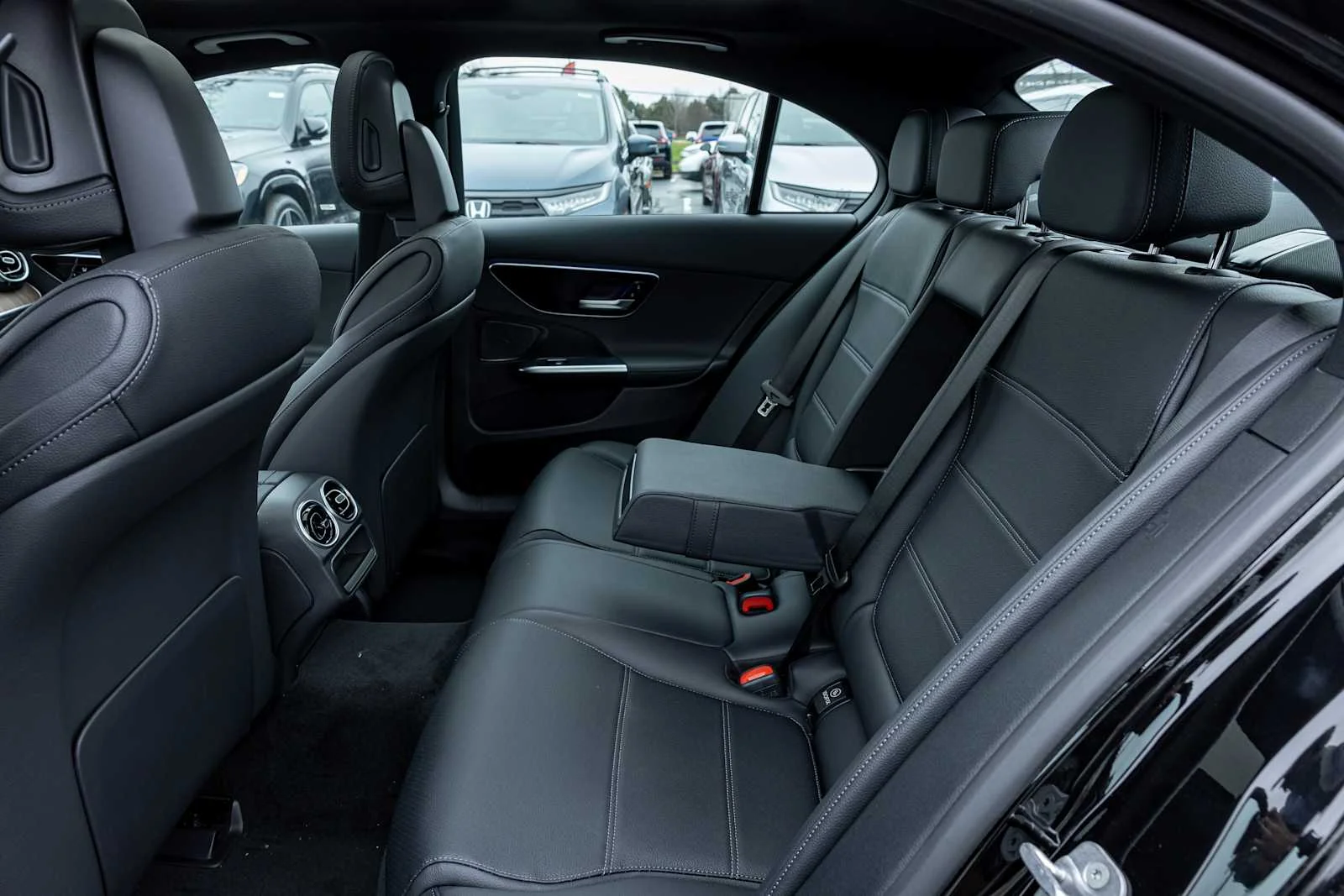 New 2026 BLACK Mercedes-Benz C 300 image 23