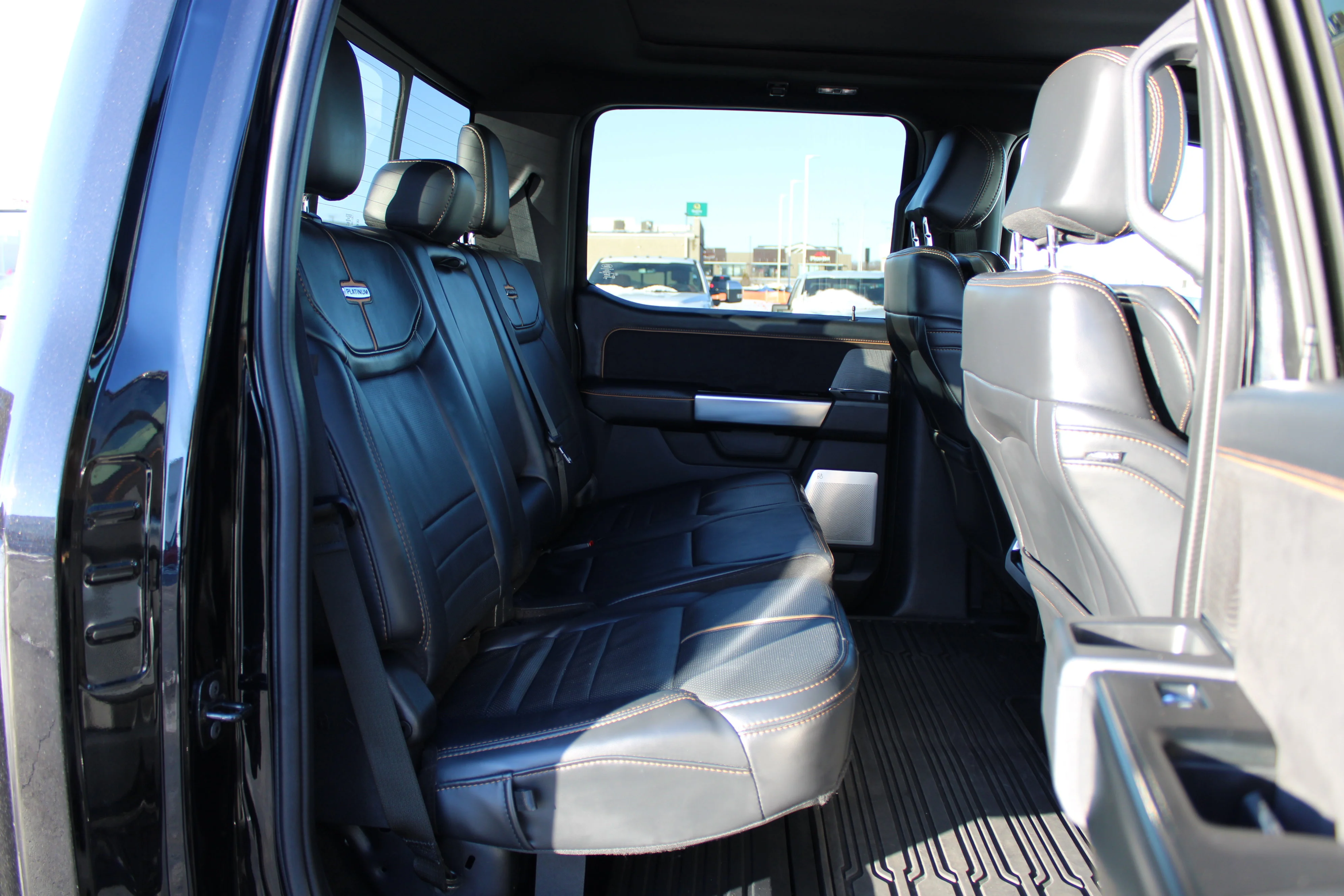 Used 2024 Agate Black Metallic Ford Platinum image 17