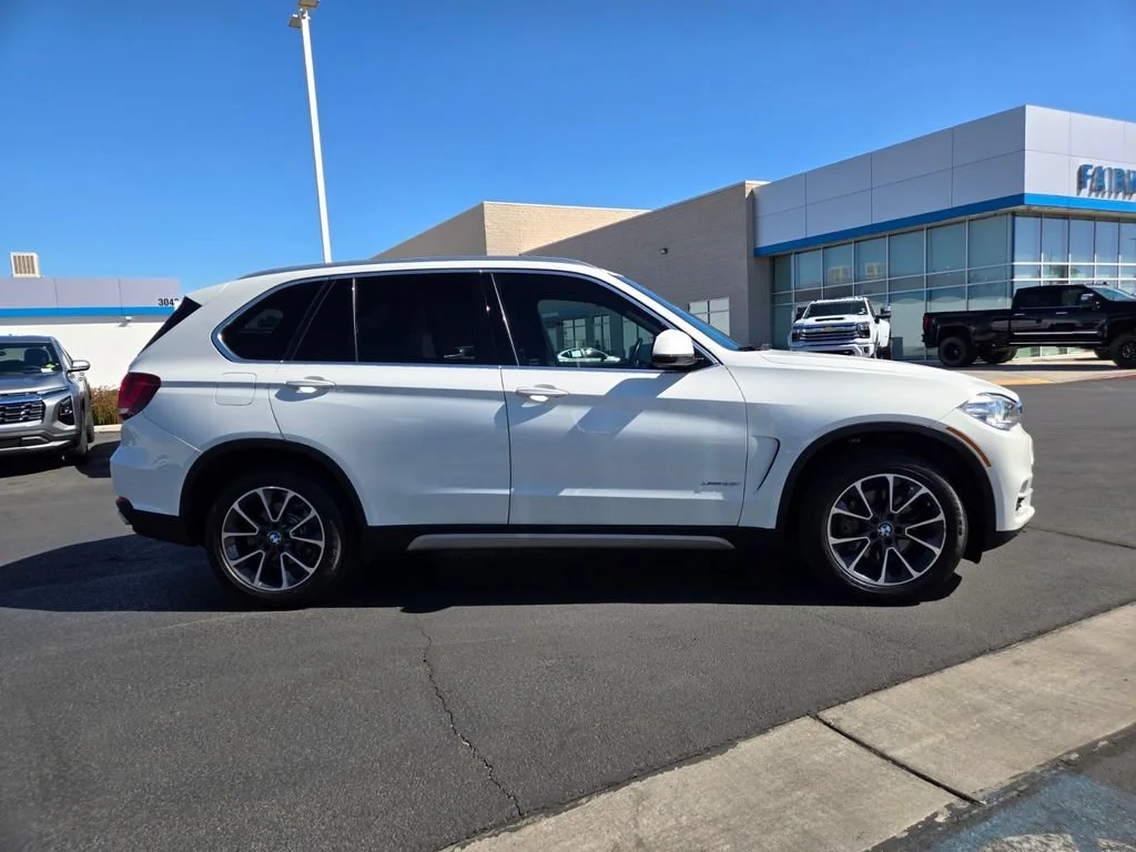 Used 2018 Alpine White BMW xDrive35i image 7