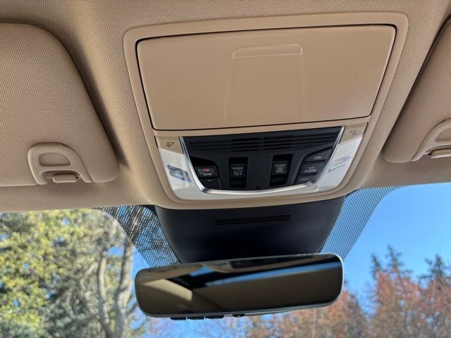 New 2026 Platinum White Pearl Acura Base image 22