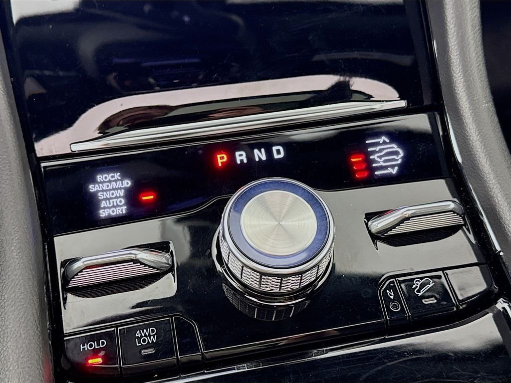 Used 2021 Black Jeep Overland image 18
