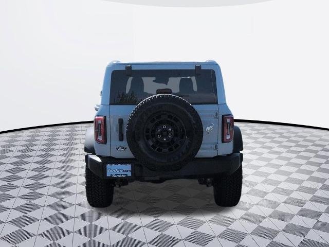 New 2026 Avalanche Gray Ford Outer Banks® image 4