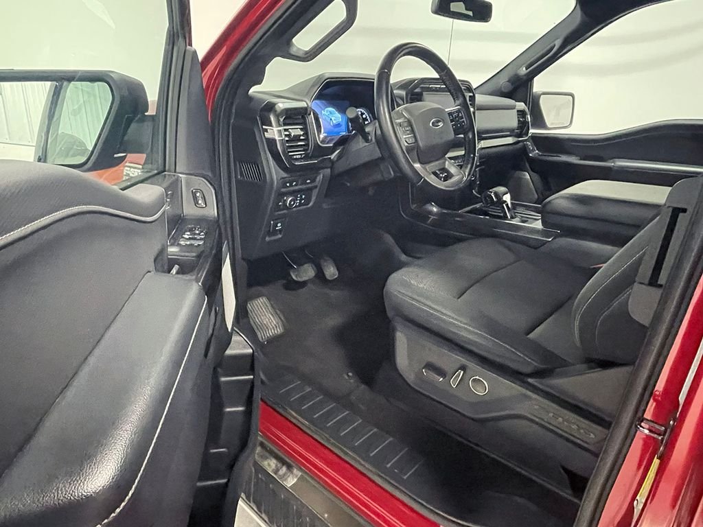 Used 2021 Red Ford XLT image 19