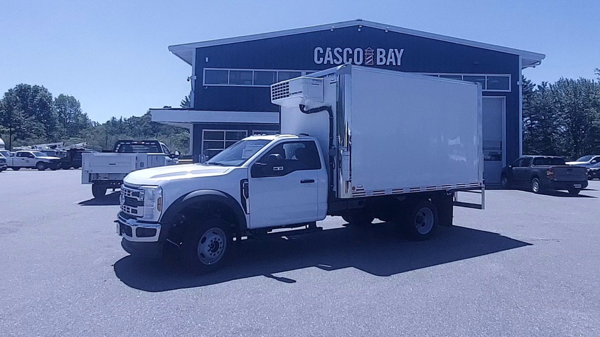 New 2026 Oxford White Ford F-450® XL image 17