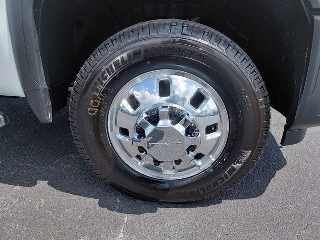 2026 GMC Sierra 3500HD Denali - Photo 9