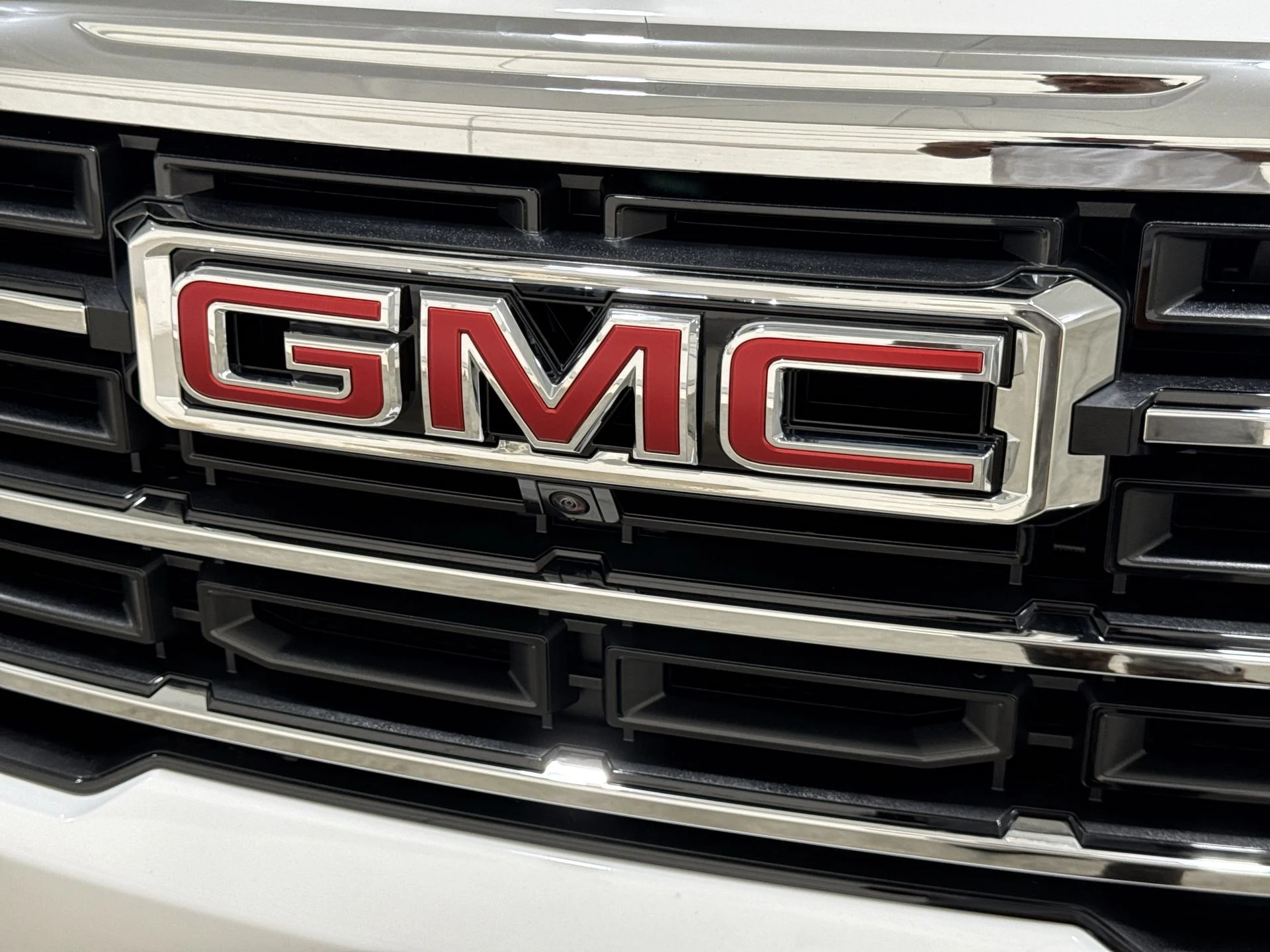 New 2026 Summit White GMC Elevation image 58