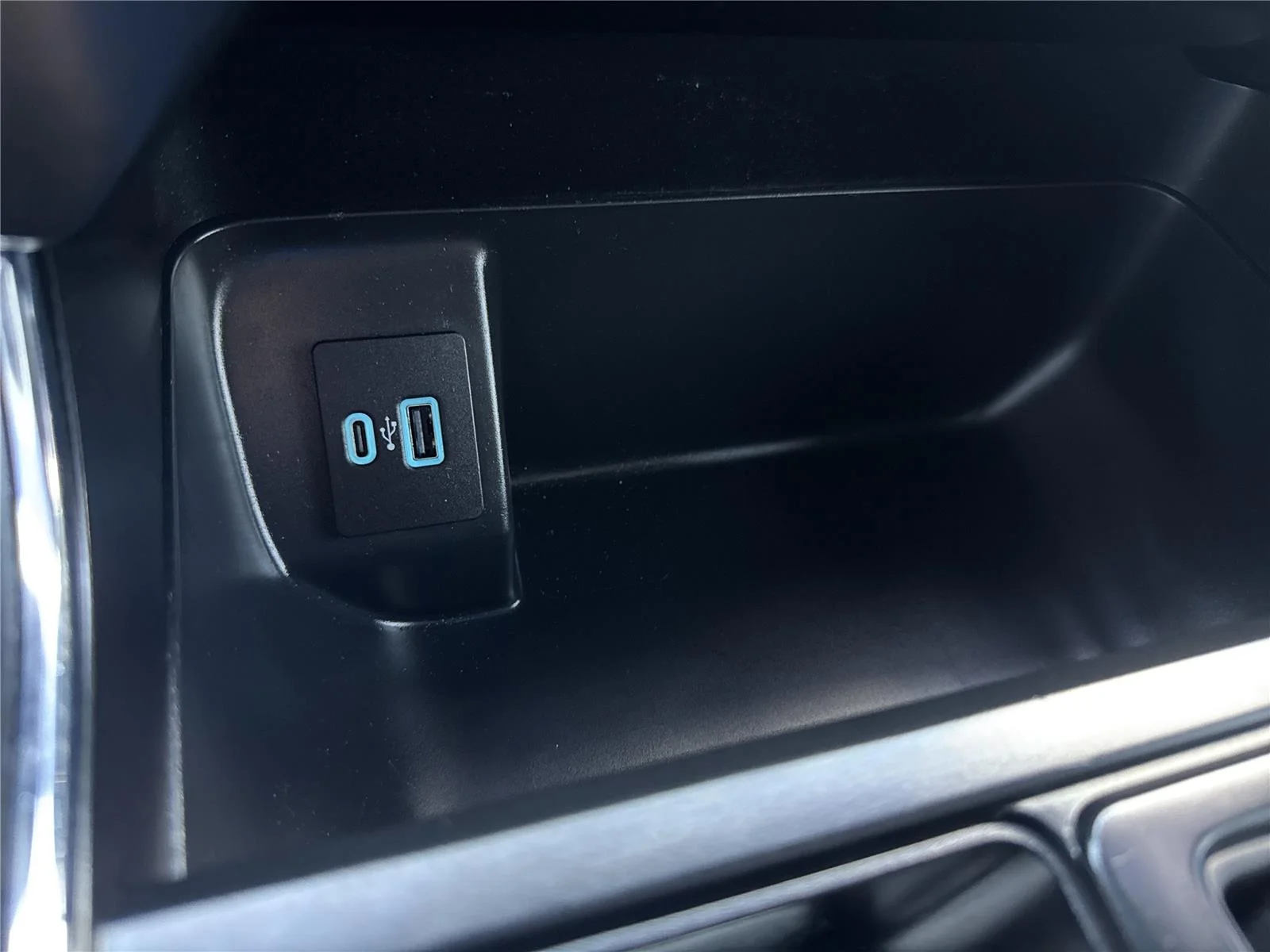 Used 2023 Agate Black Ford XLT image 28