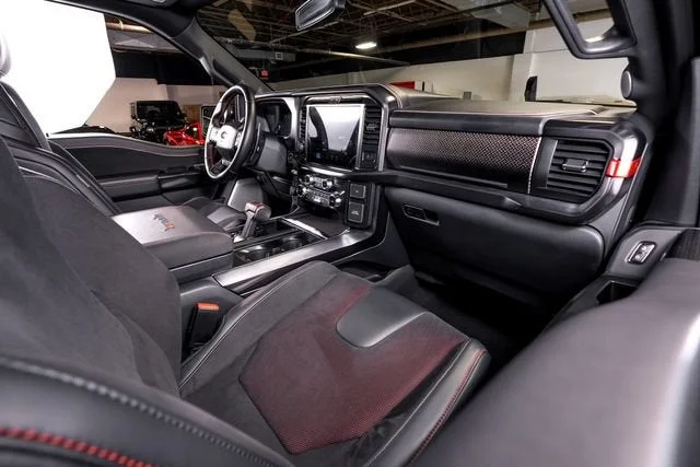 Used 2025 Shelter Green Ford Raptor image 49