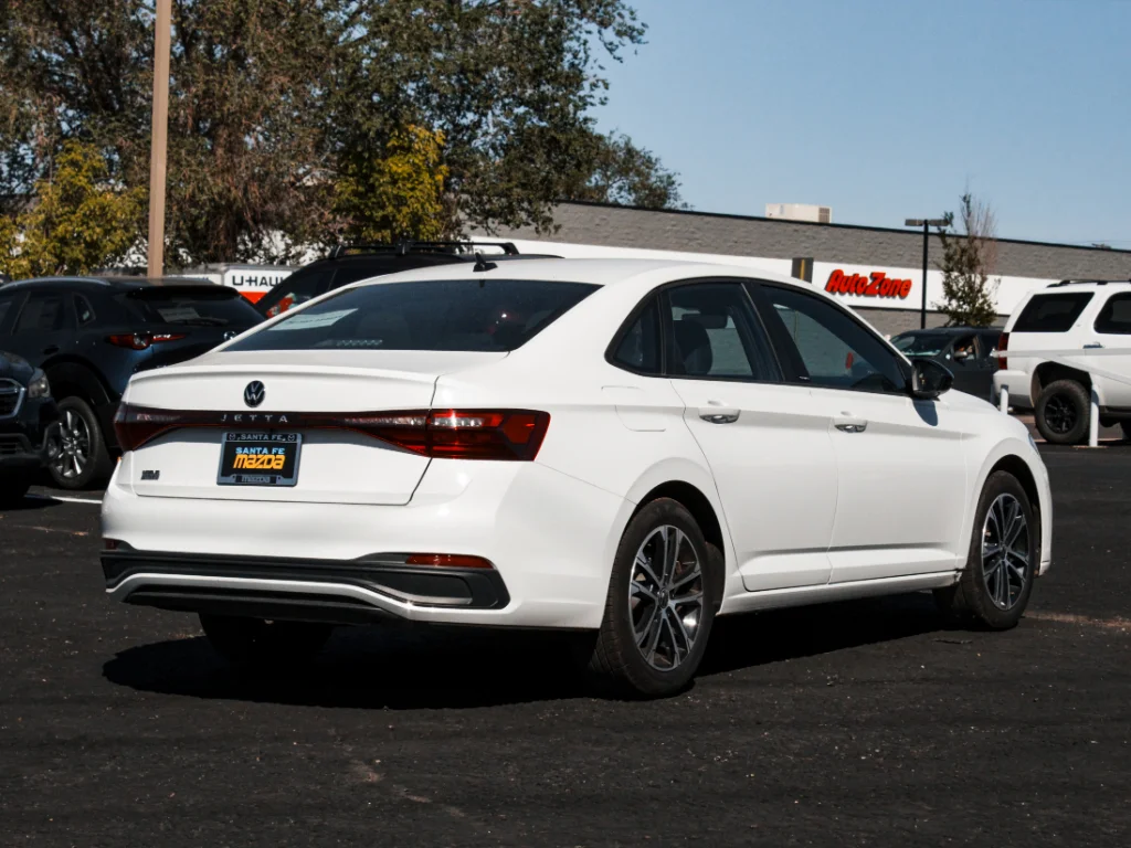 Used 2025 White Volkswagen Sport image 5