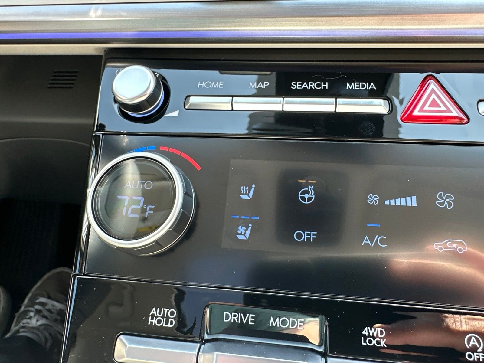 New 2027 Silver Hyundai Calligraphy AWD image 75