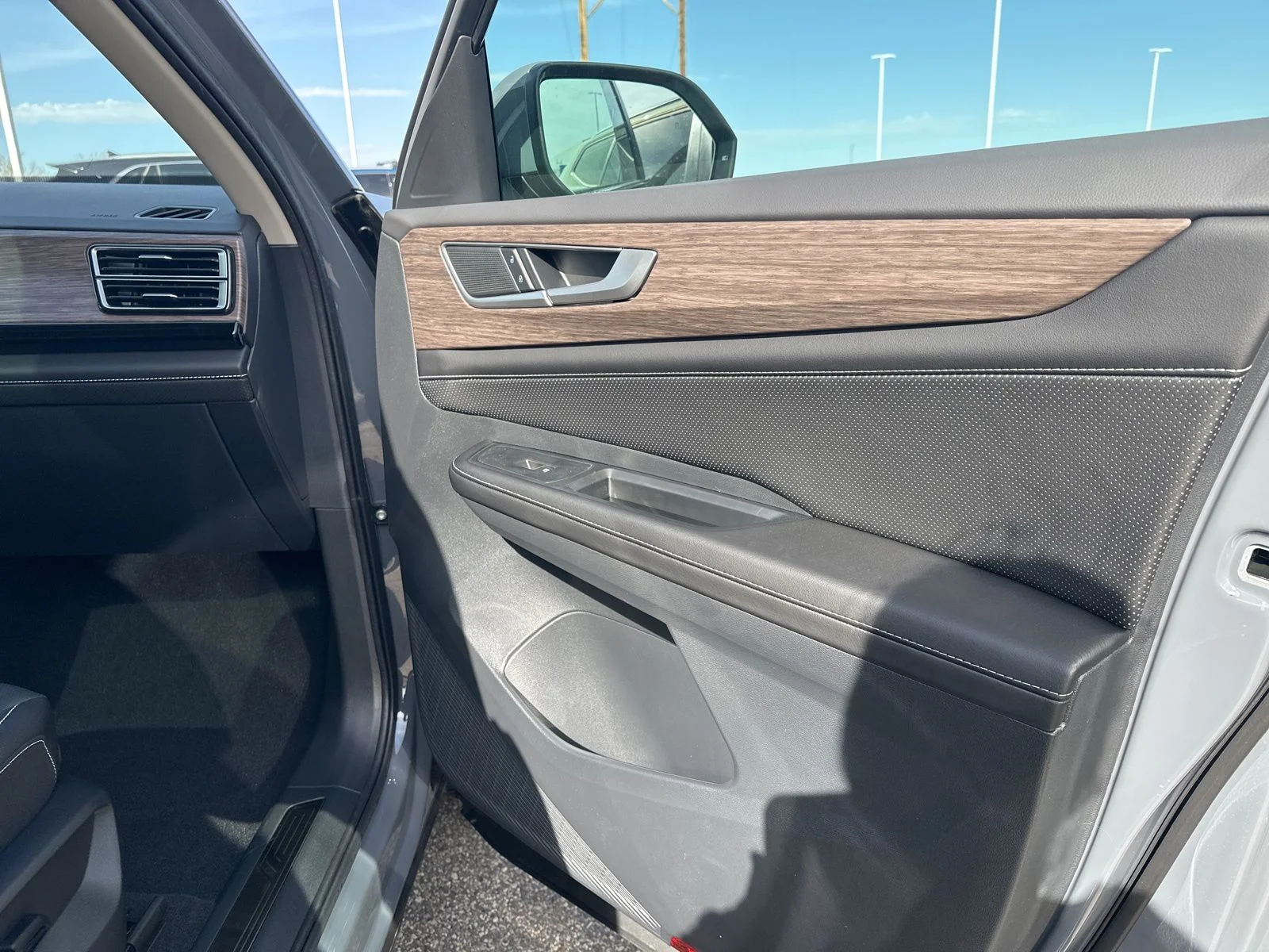 New 2026 Gray Volkswagen 2.0T SEL image 43