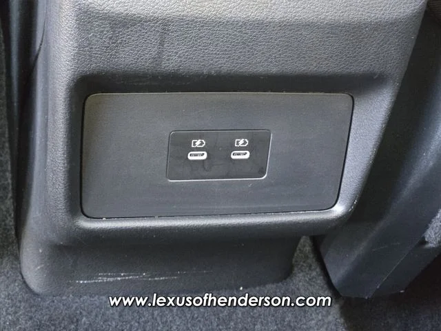 2025 Nissan Rogue SV - Photo 12