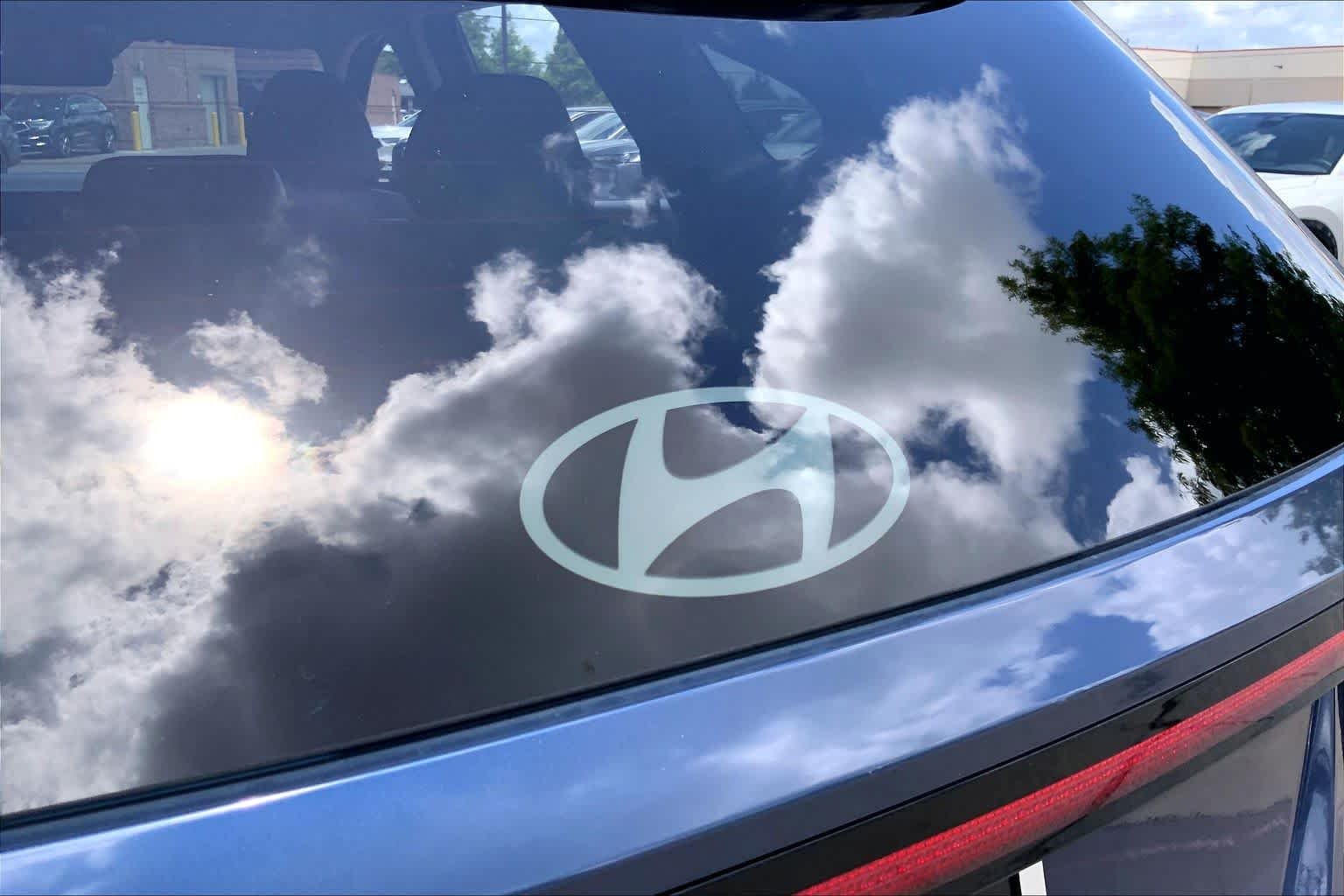 Used 2025 Atlantis Blue Hyundai SEL Convenience image 31