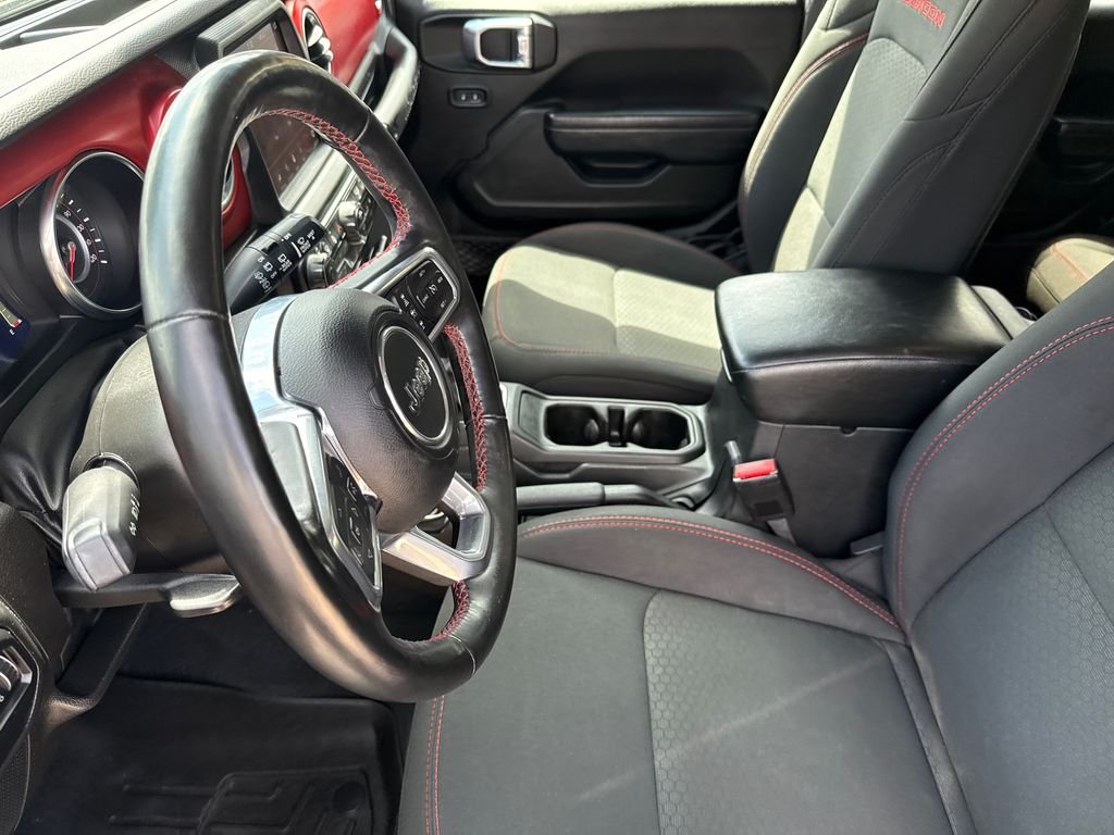 Used 2022 Gray Jeep Unlimited Rubicon image 21