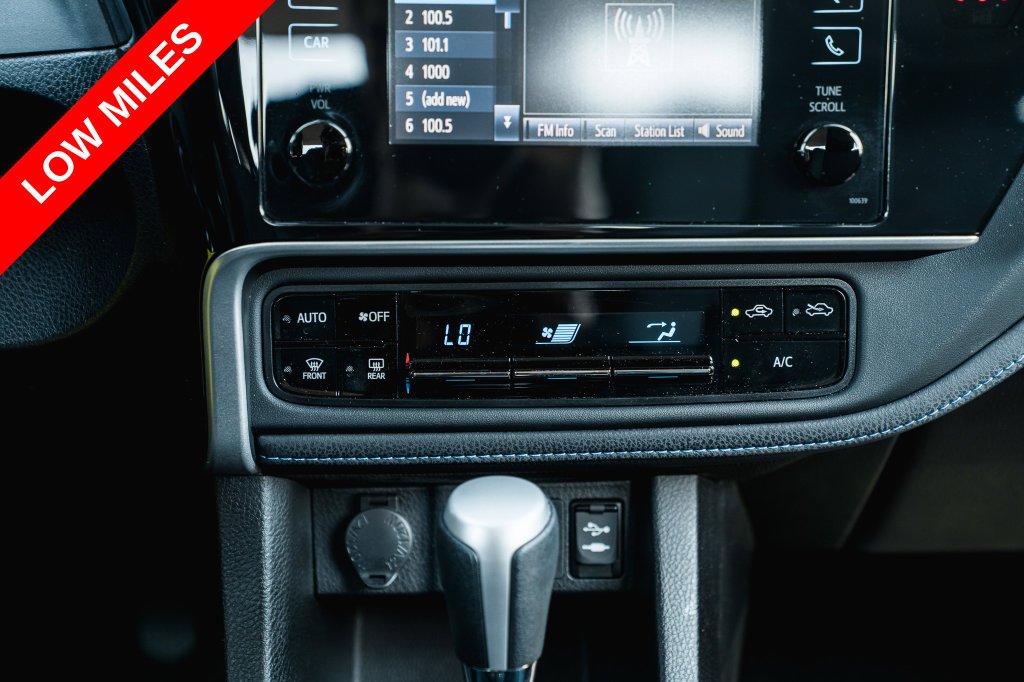 Used 2019 Barcelona Red Metallic Toyota SE image 20