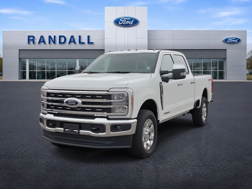 New 2026 Star White Metallic Tri-Coat Ford F-350® King Ranch® image 2