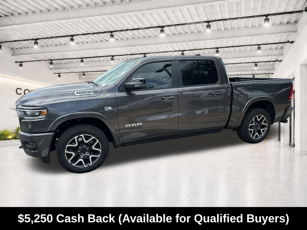 New 2026 Granite Crystal Metallic Clear-Coat Exterior Paint RAM Laramie image 5