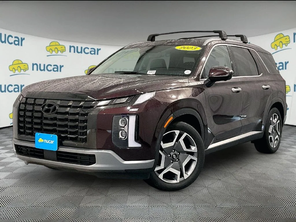 Used 2023 Sierra Burgundy Hyundai SEL image 3