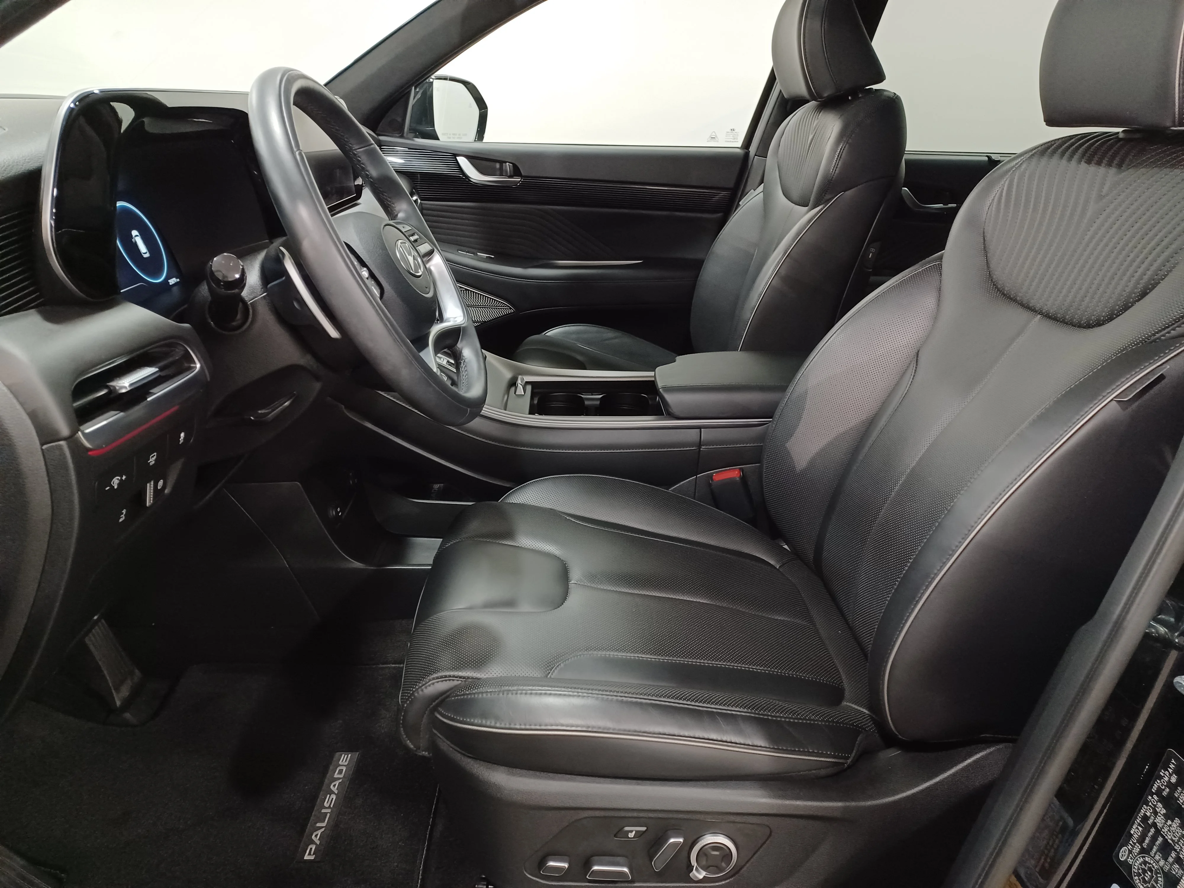 Certified Used 2024 Abyss Black Hyundai Ultimate Calligraphy AWD*7 Pass | Adaptive Cruise | Remote Start | Nav | 360 Cam | Cooled Leather image 10
