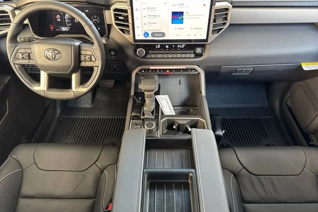 2026 Toyota Tundra Limited - Photo 15
