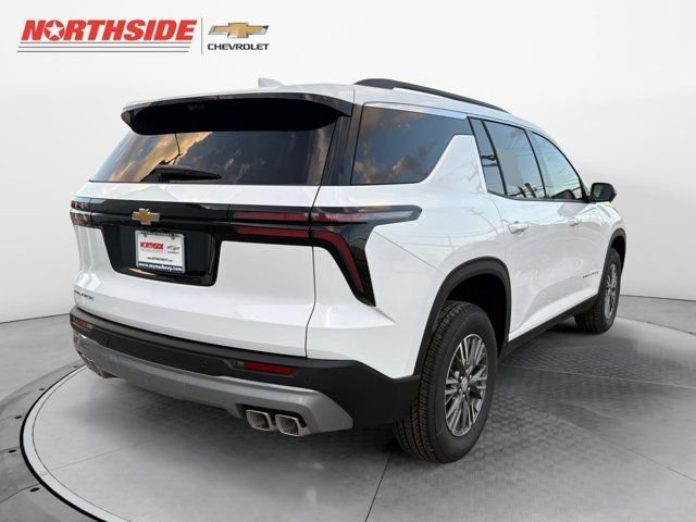 2027 Chevrolet Traverse LT - Photo 8