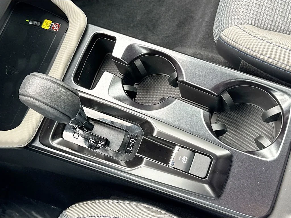 New 2026 White Subaru Premium image 20