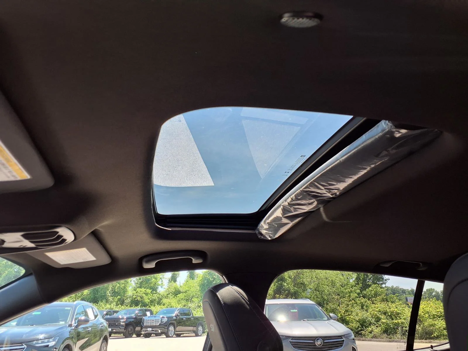 2026 Buick Envista Sport Touring - Photo 15