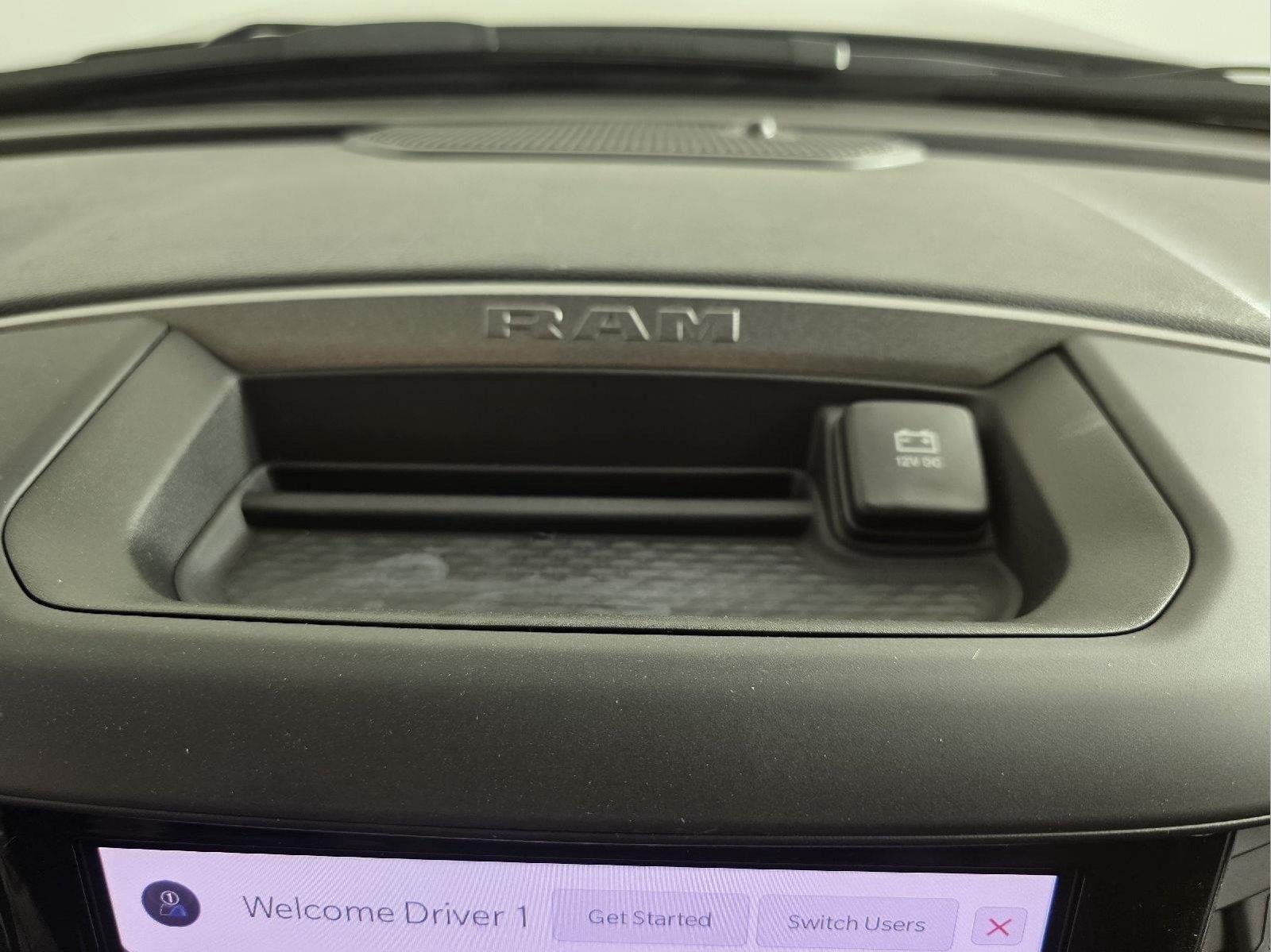2026 RAM 3500 Chassis Tradesman - Photo 34