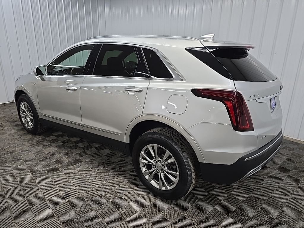 Used 2020 Radiant Silver Metallic Cadillac Premium Luxury image 9