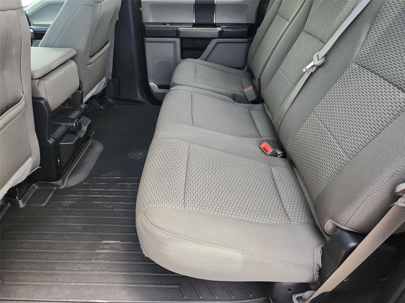 Used 2018 Magnetic Ford XLT image 21