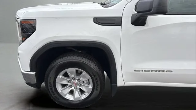 Used 2023 Summit White GMC Pro image 32