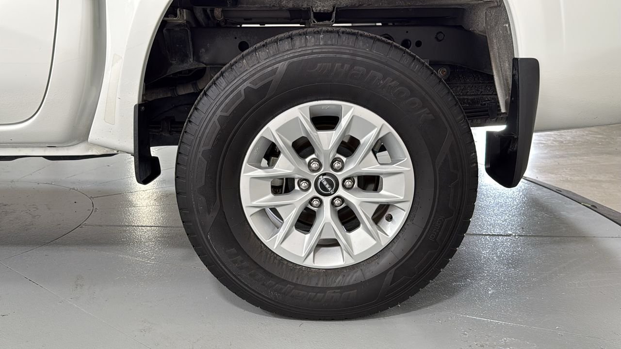 Used 2024 White Nissan SV image 23