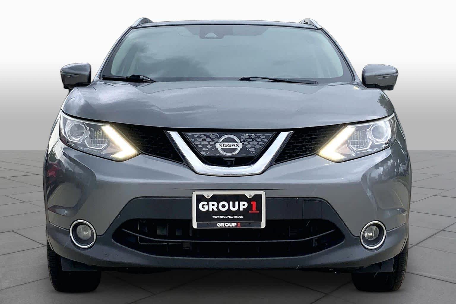 Pre-Owned 2018 Nissan Rogue Sport SL