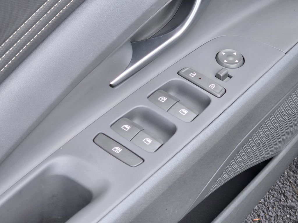 Certified Used 2025 Gray Hyundai SEL Sport image 25
