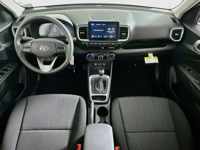 New 2026 Green Hyundai SE image 12