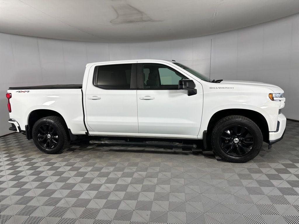 Used 2019 Summit White Chevrolet RST image 10
