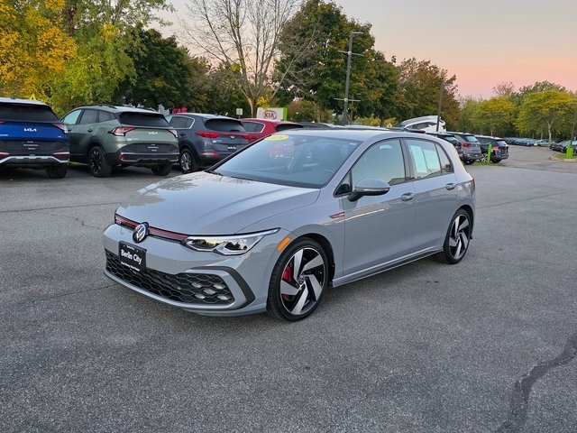 2024 Volkswagen Golf GTI S photo 2