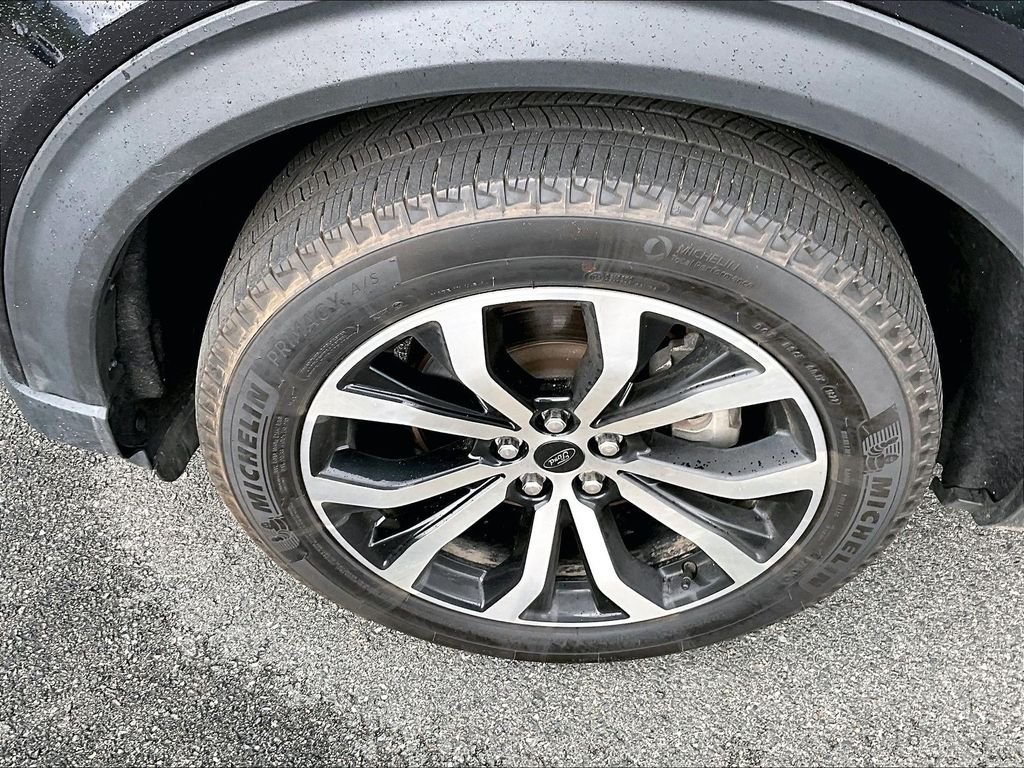 Used 2022 Black Ford ST-Line image 7