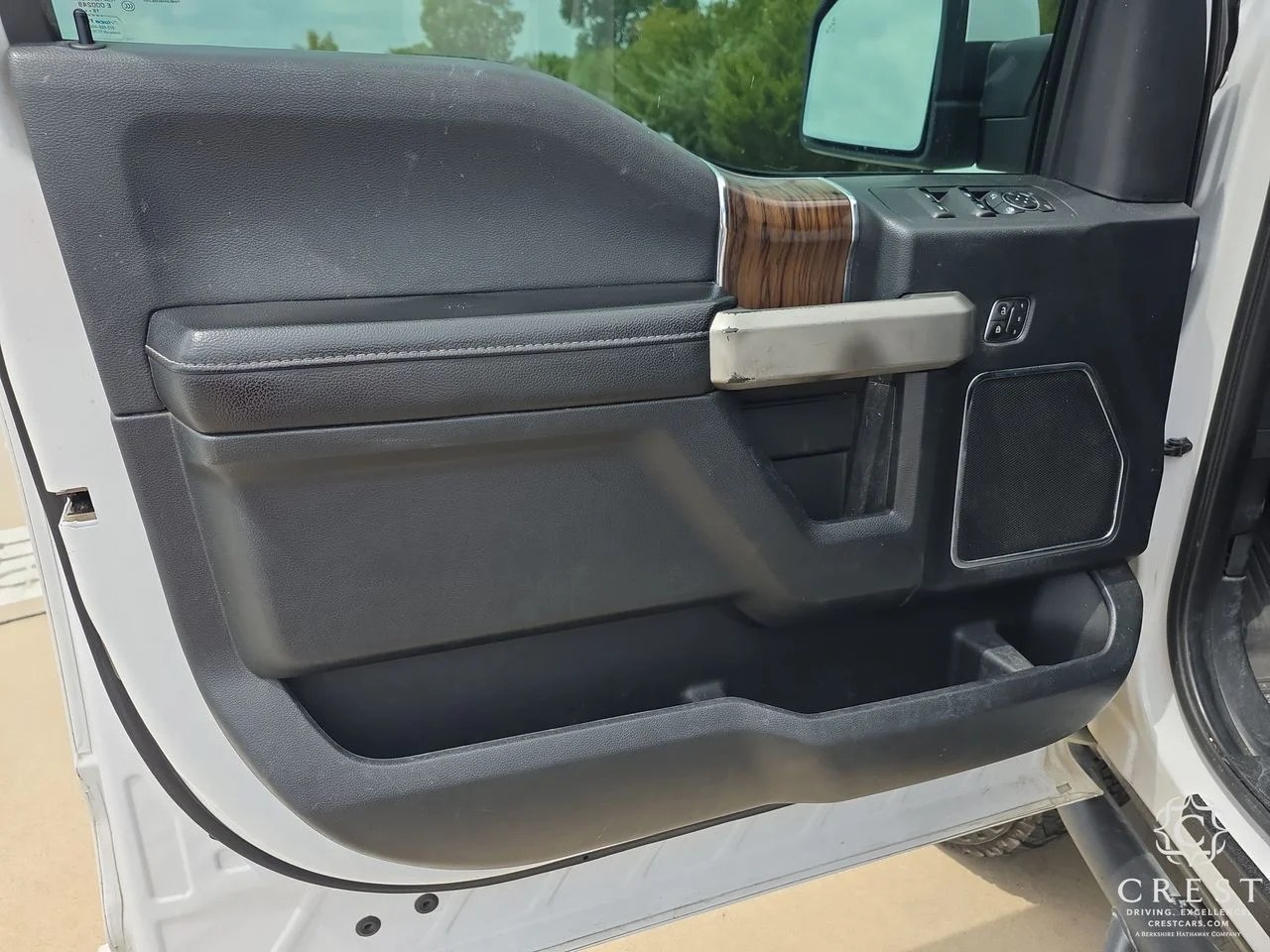 Used 2020 Oxford White Ford  image 7