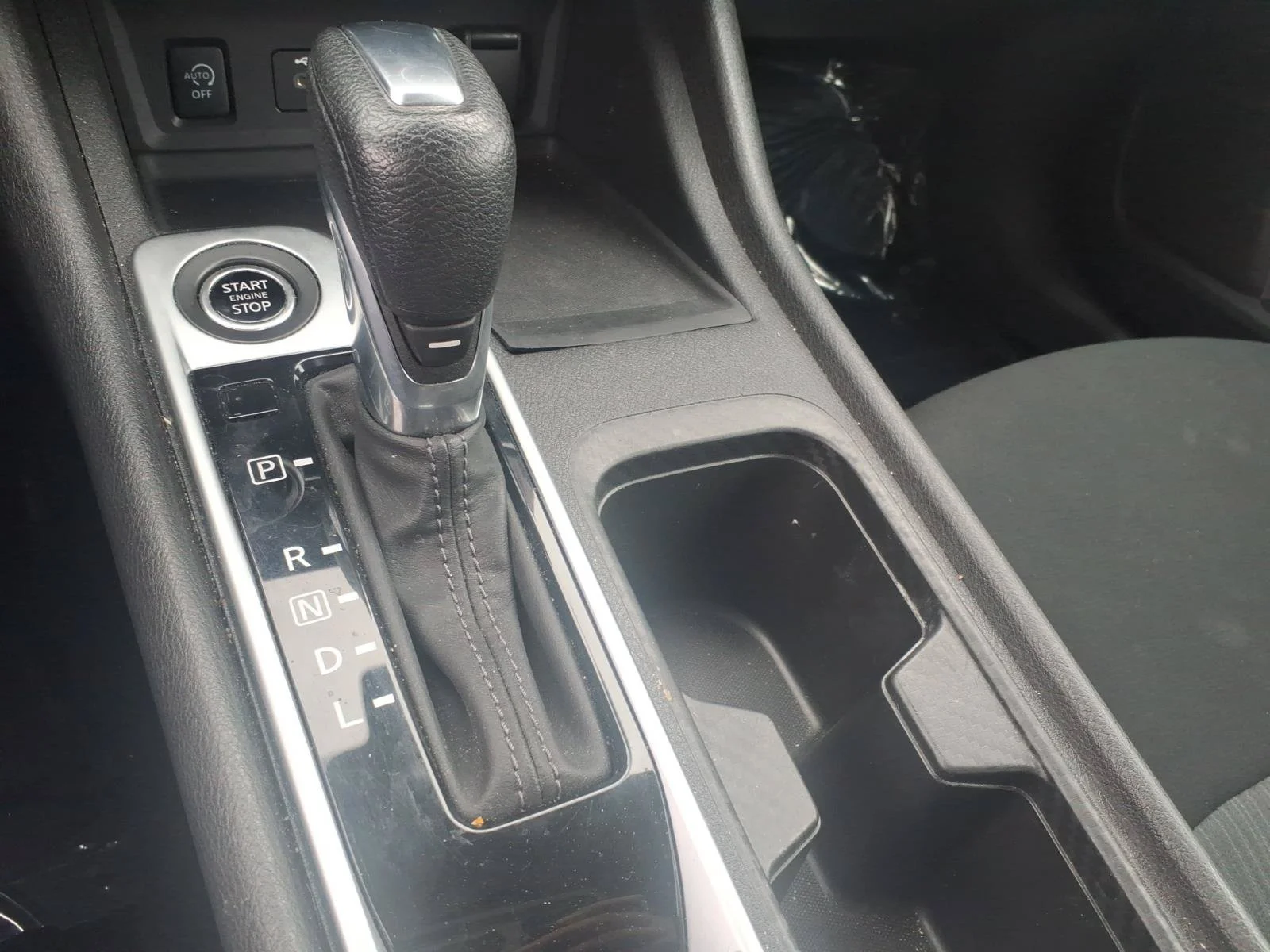 Certified Used 2024 Electric Blue Metallic Nissan SV image 23