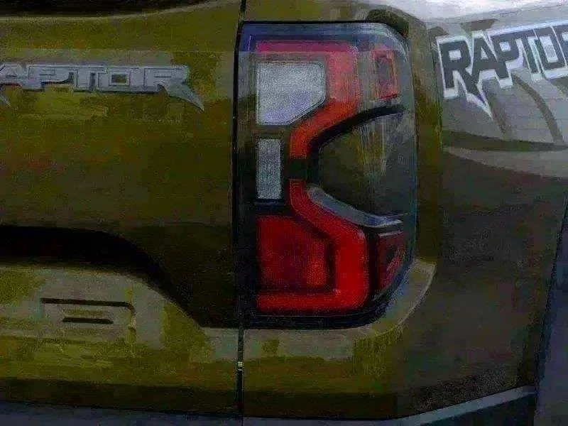 New 2026 Shelter Green Ford Raptor image 24